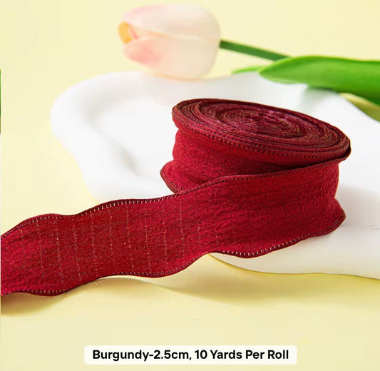 BURGUNDY - Dekoratīvā viļņotā auduma lentīte 25mm x 9m